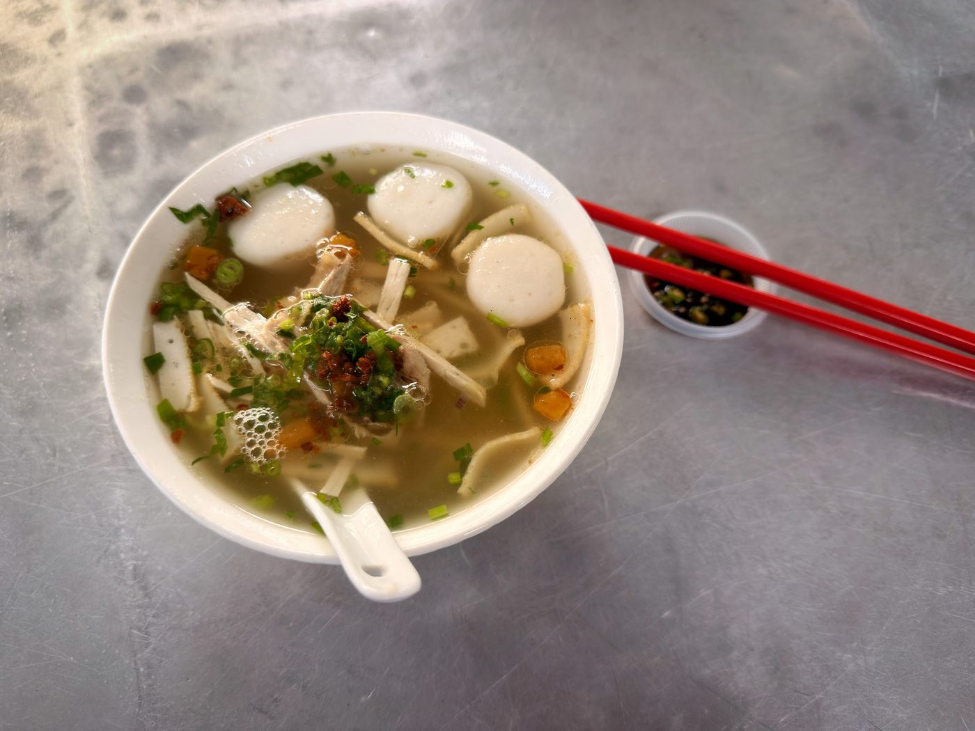 Bowl of Ah Liang Koay Teow Th’ng